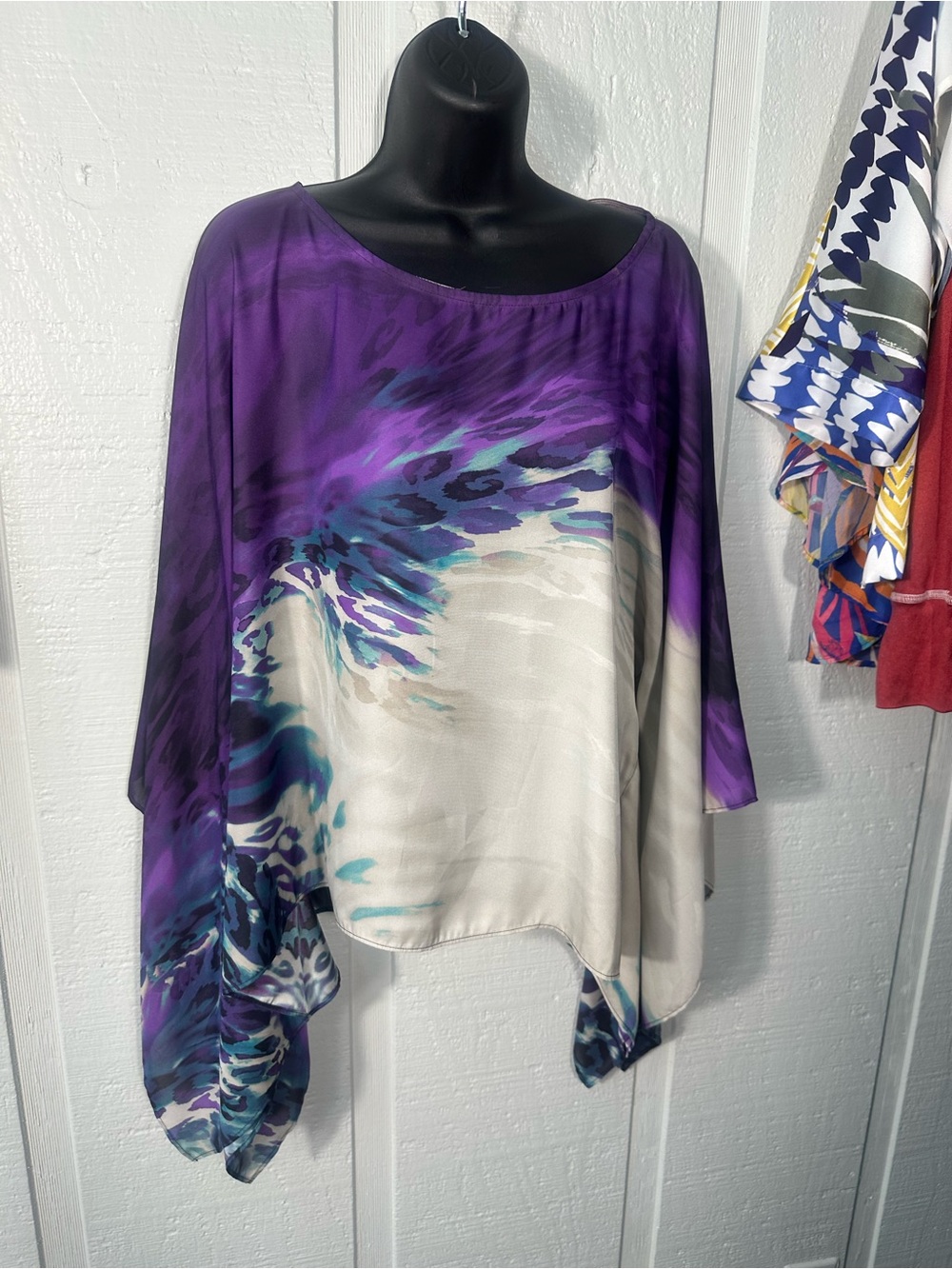 Chicos Purple and White Women’s Poncho Top Size S/M EUC